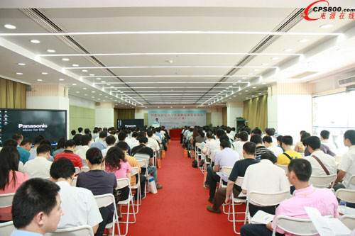 2010Vݹ(ji)ܹ(ji)չVݔ늼늹չ}